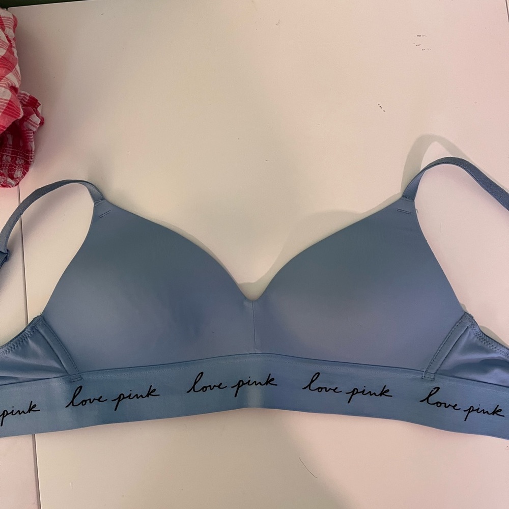 Selling two pink bras black and light blue size 34A - Picture 7 of 8